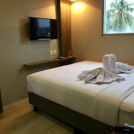 U Stay Hotel Tebet Yakarta Exterior foto